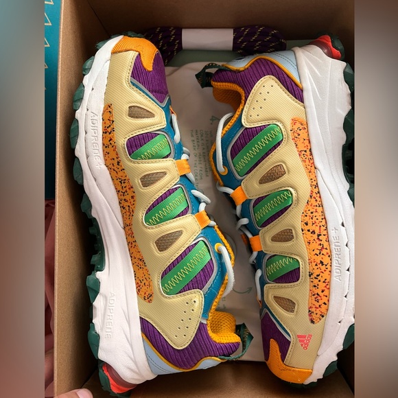 Sean Wotherspoon Adidas superturf size 9 - Picture 1 of 10